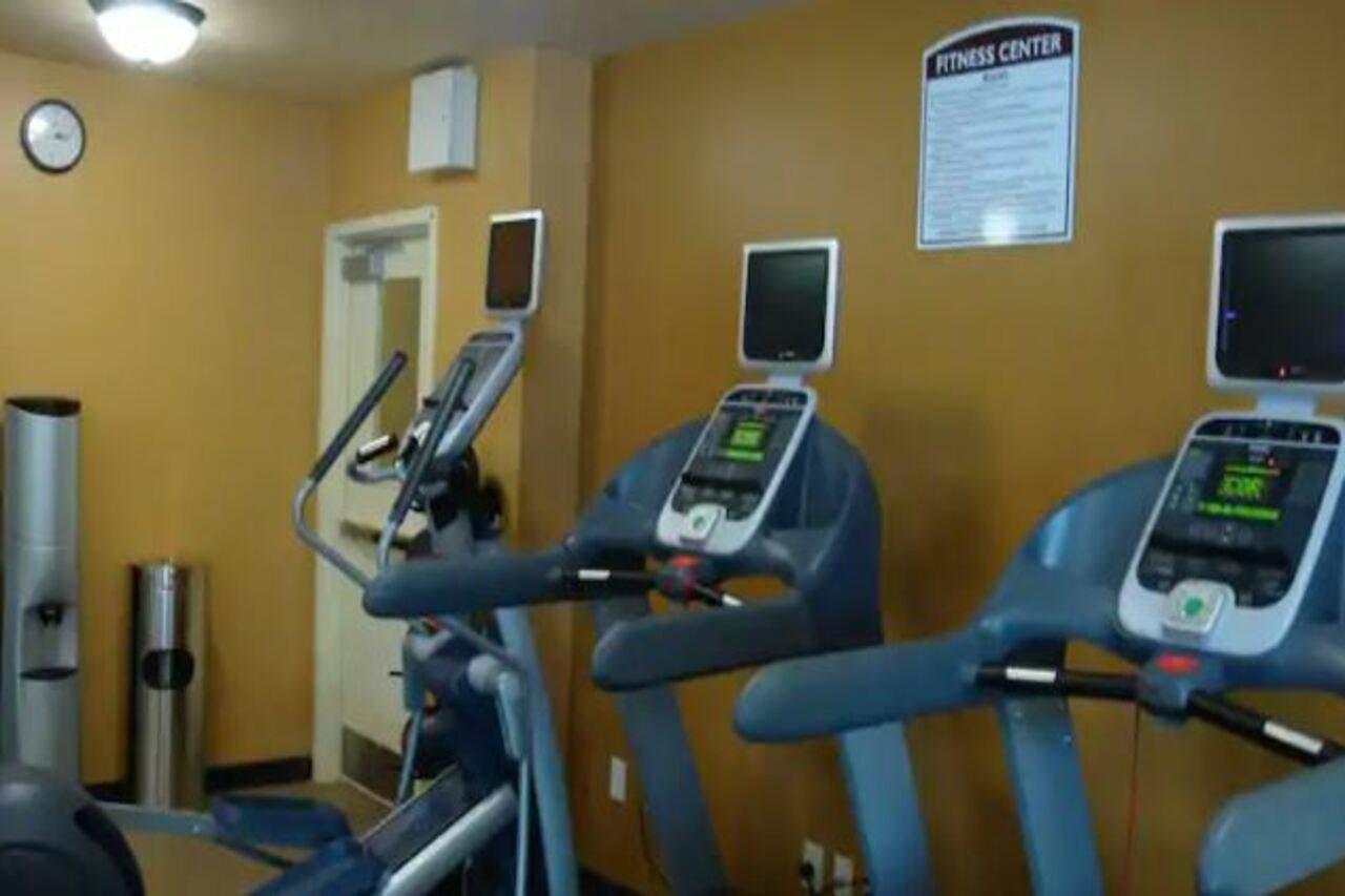 Hilton Garden Inn Cincinnati/Sharonville Esterno foto