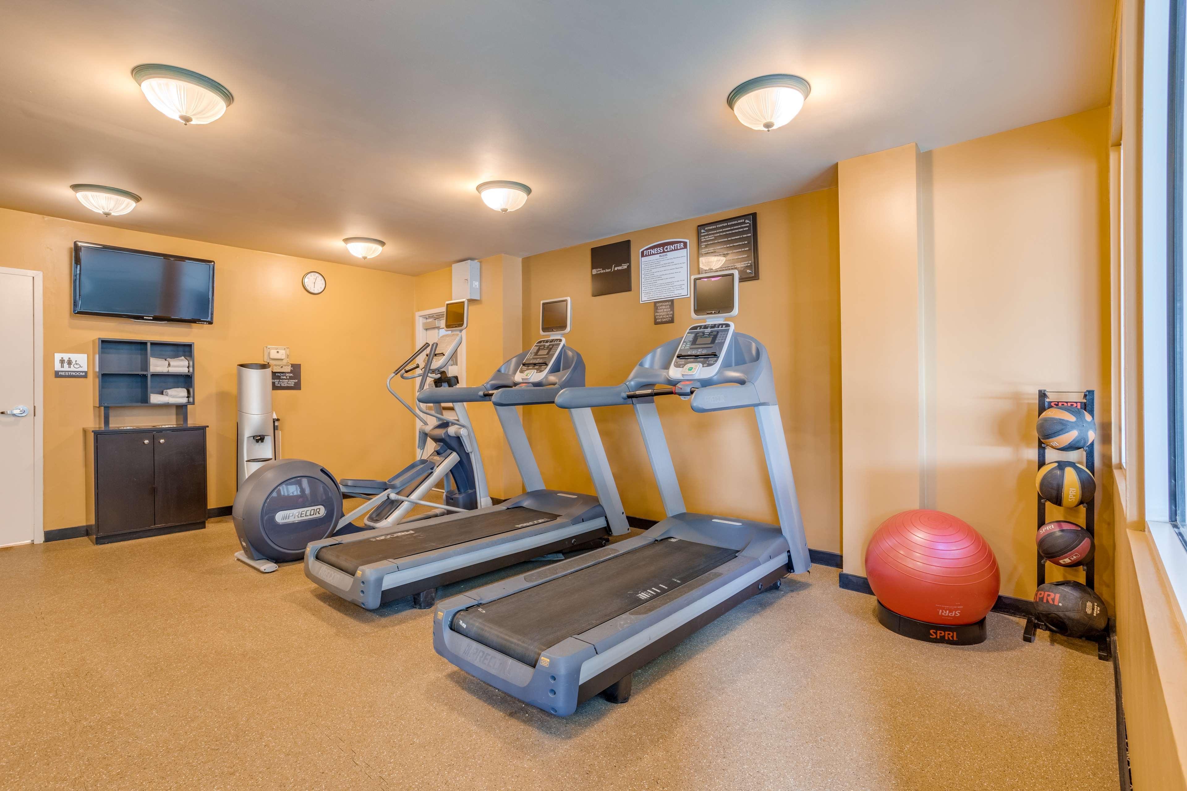 Hilton Garden Inn Cincinnati/Sharonville Esterno foto
