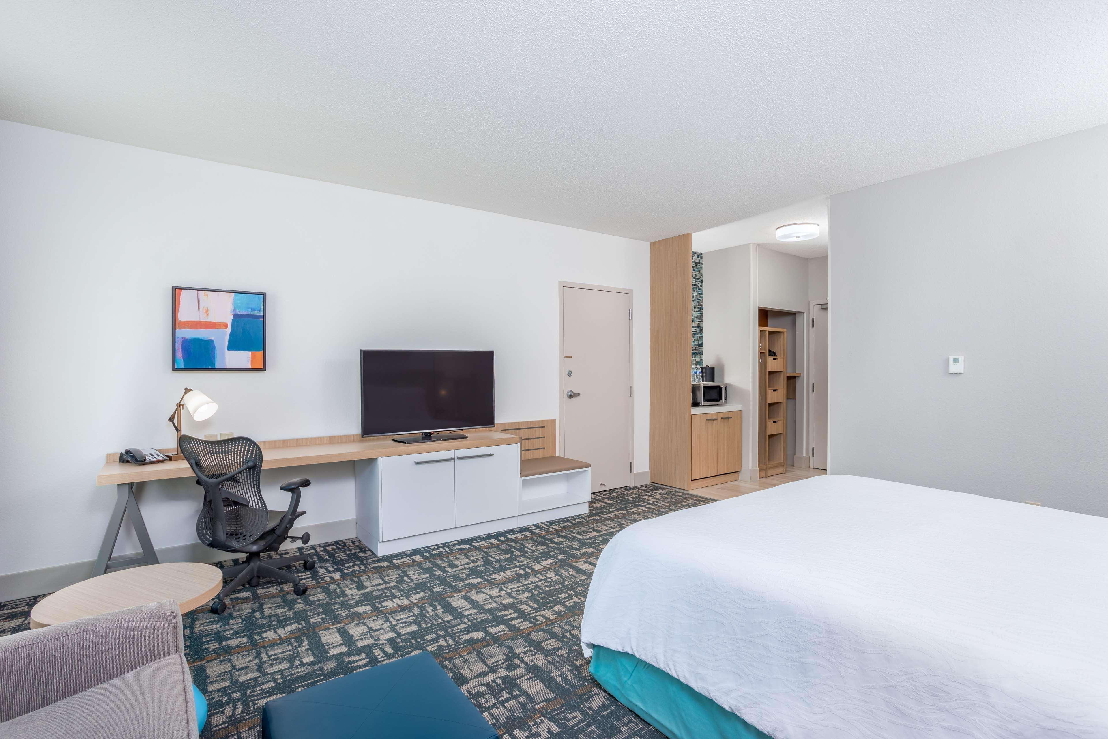 Hilton Garden Inn Cincinnati/Sharonville Esterno foto